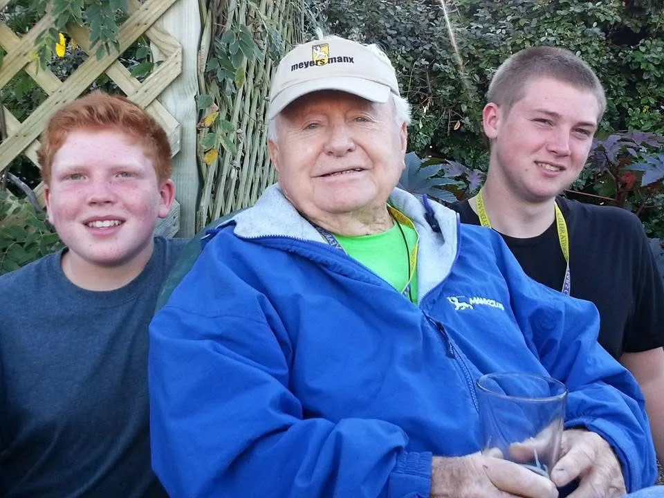 Tribute photo uploaded by France Rousseau